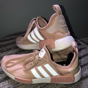 *SOLD* Women’s Adidas NMD